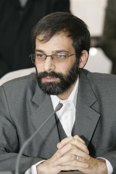 CEO of IT Co.: Basic formula to compute the users